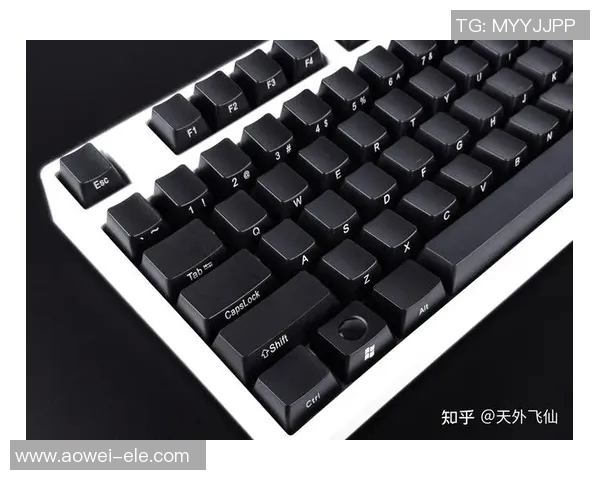 和平精英装备选购必看键盘推荐助你轻松制胜游戏战场实时新闻